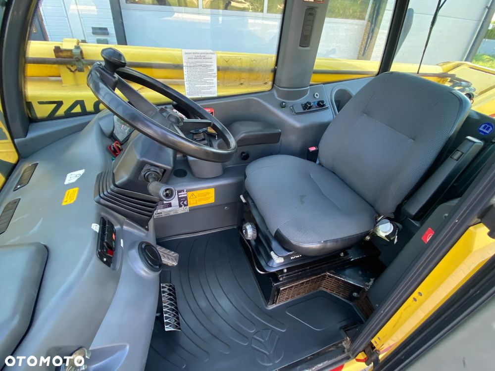 New Holland LM1740 Ładowarka teleskopowa 17m 4T Hydraul poziomowanie SWAY - 8