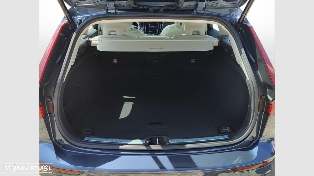 Volvo V60 2.0 T6 AWD TE Plus Bright - 16