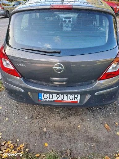 Opel Corsa 1.2 16V Cosmo - 3