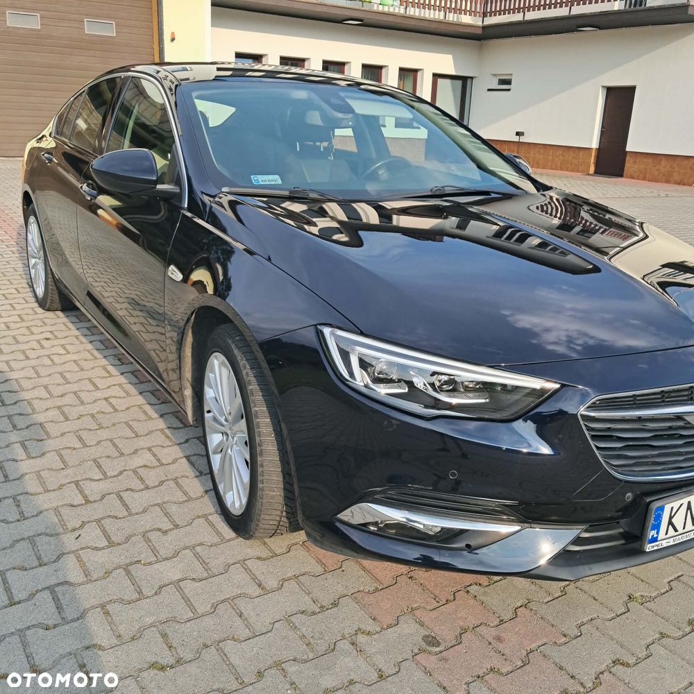 Opel Insignia 1.5 T Enjoy S&S Eco - 10