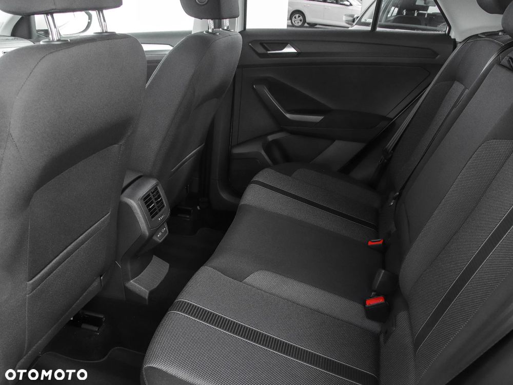 Volkswagen T-Roc 1.5 TSI Special Edition - 11