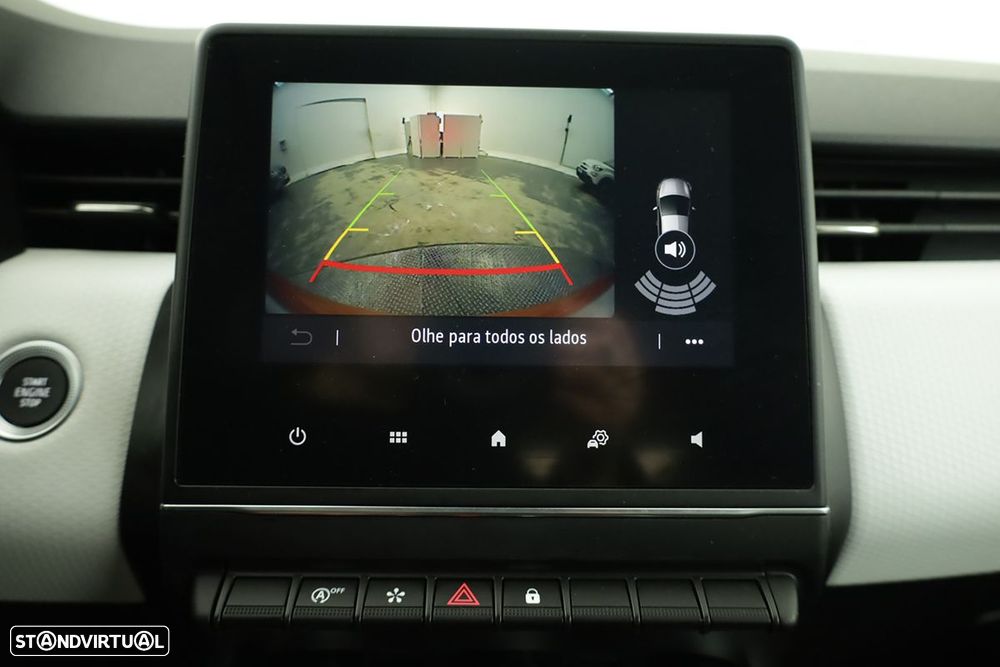 Renault Clio 1.0 TCe Techno - 12