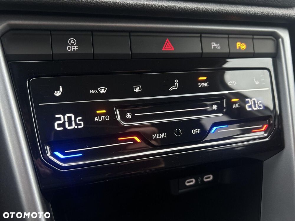 Volkswagen T-Roc 1.5 TSI Life Plus DSG - 18