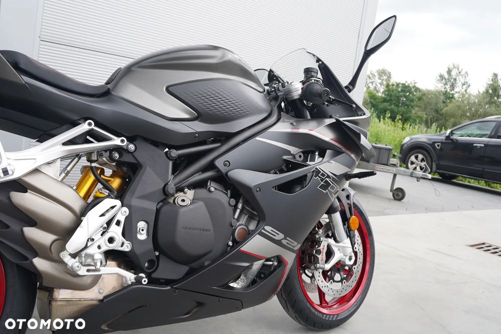 QJMOTOR SRK 921RR - 2