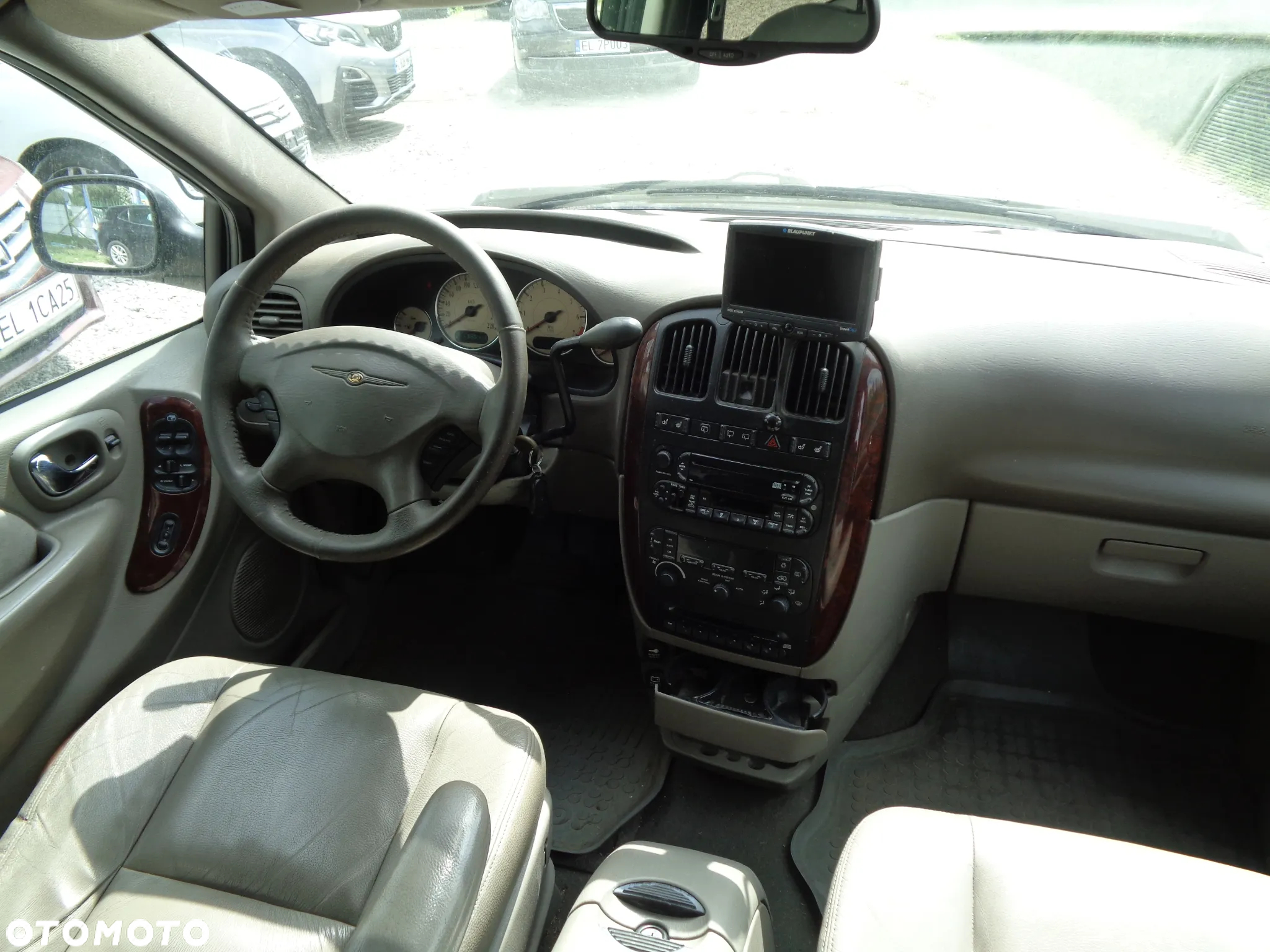 Chrysler Grand Voyager 3.3 Limited AWD - 15