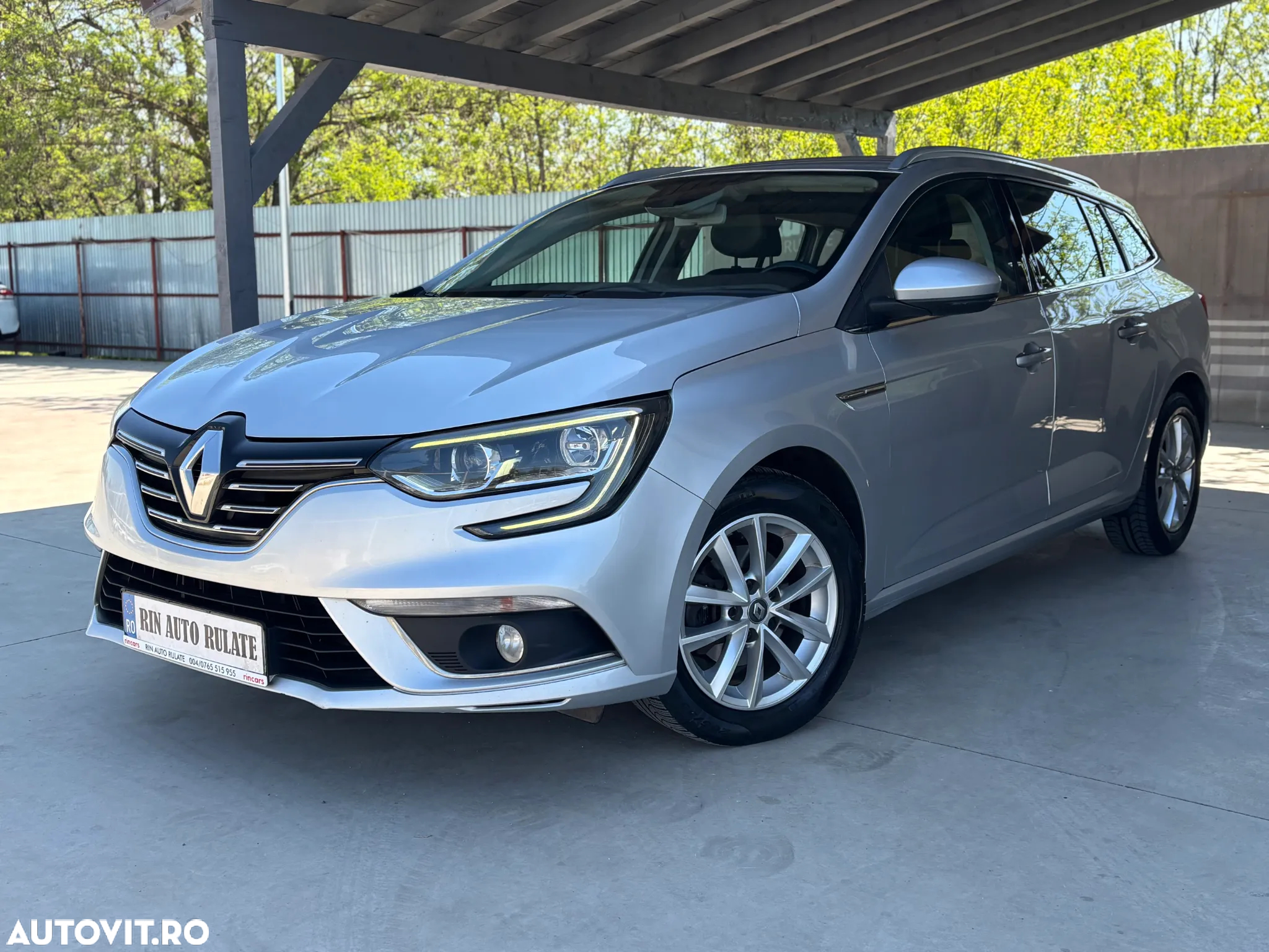 Renault Megane ENERGY dCi 110 INTENS - 4