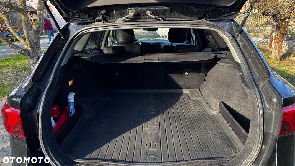 Toyota Avensis 2.0 D-4D Active Business - 11