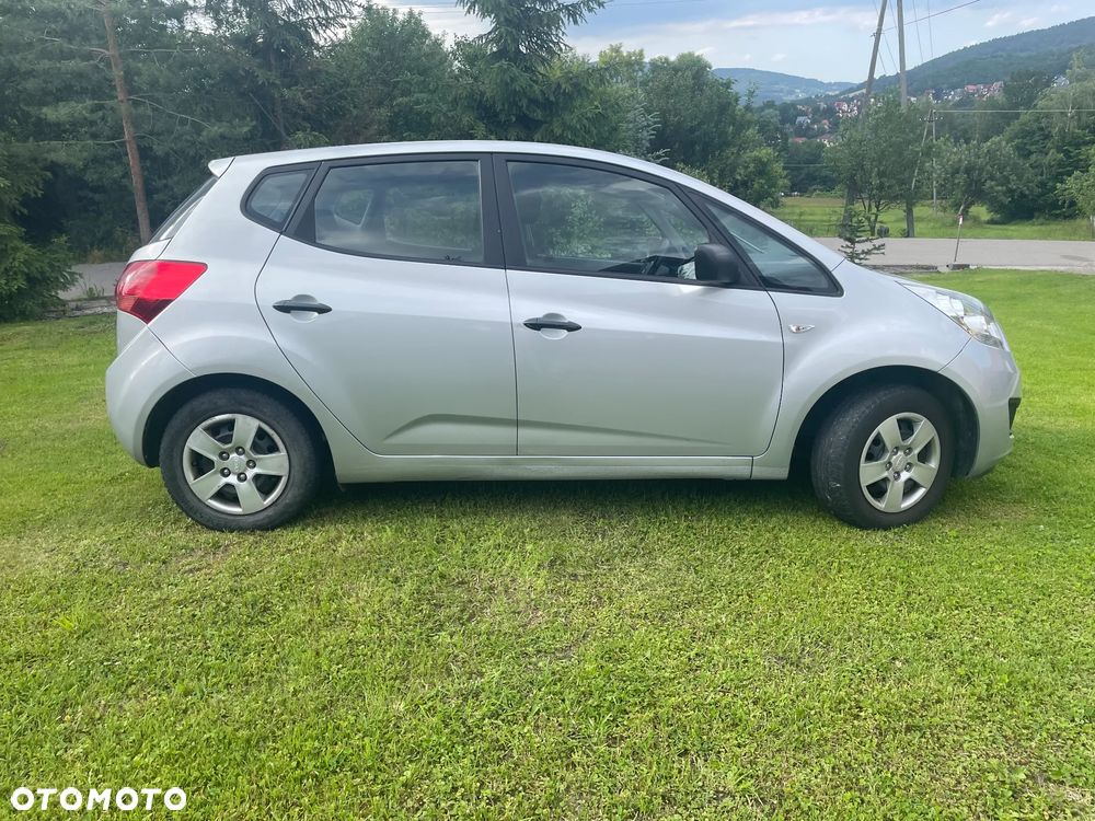 Kia Venga 1.4 M - 11