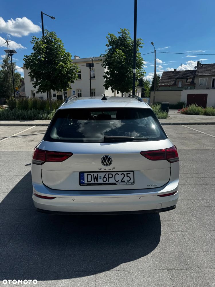 Volkswagen Golf 1.0 eTSI Life DSG - 6