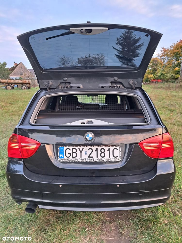 BMW Seria 3 320d - 7