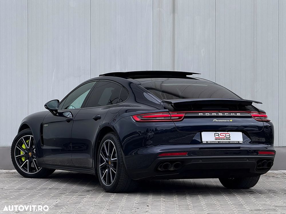 Porsche Panamera 4 E-Hybrid Executive - 4