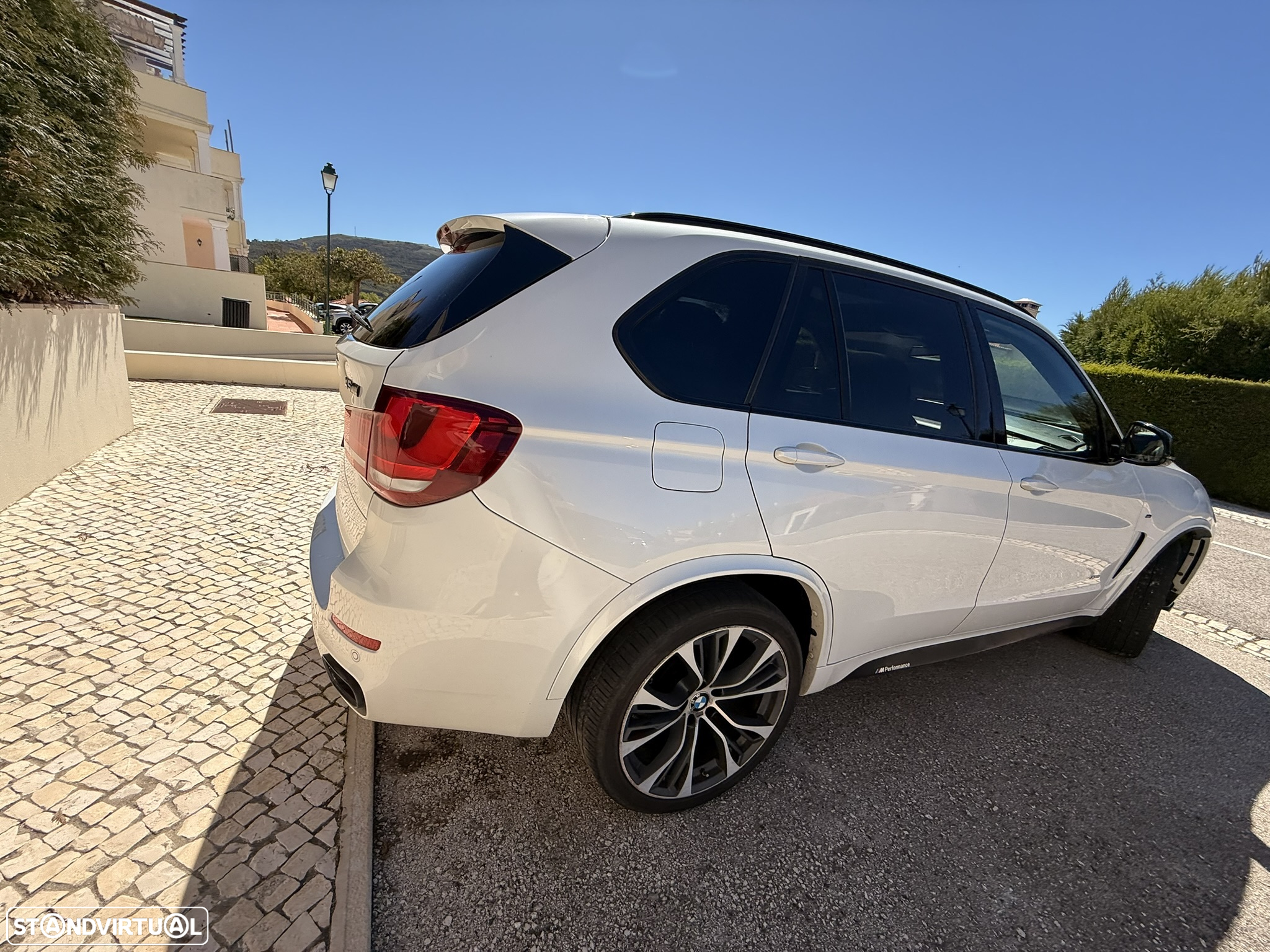 BMW X5 30 d xDrive Pack M - 4