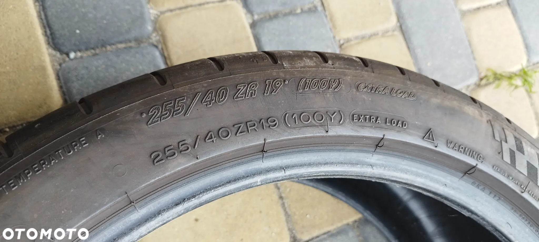 255/40/19 michelin pilot super sport - 4