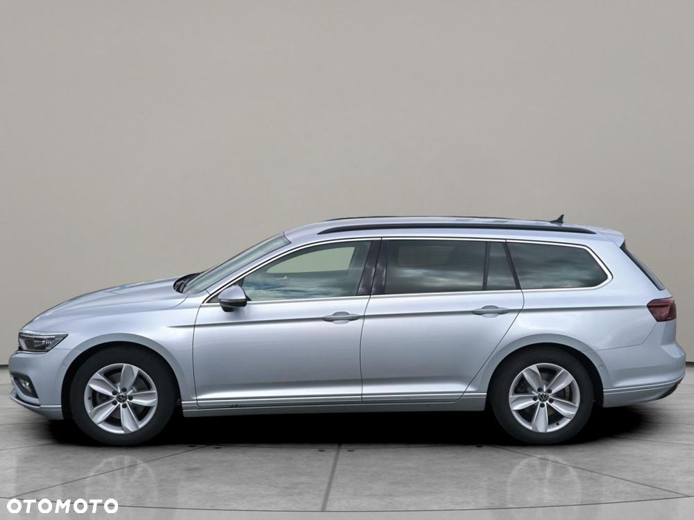 Volkswagen Passat Variant 2.0 TDI Business DSG - 5