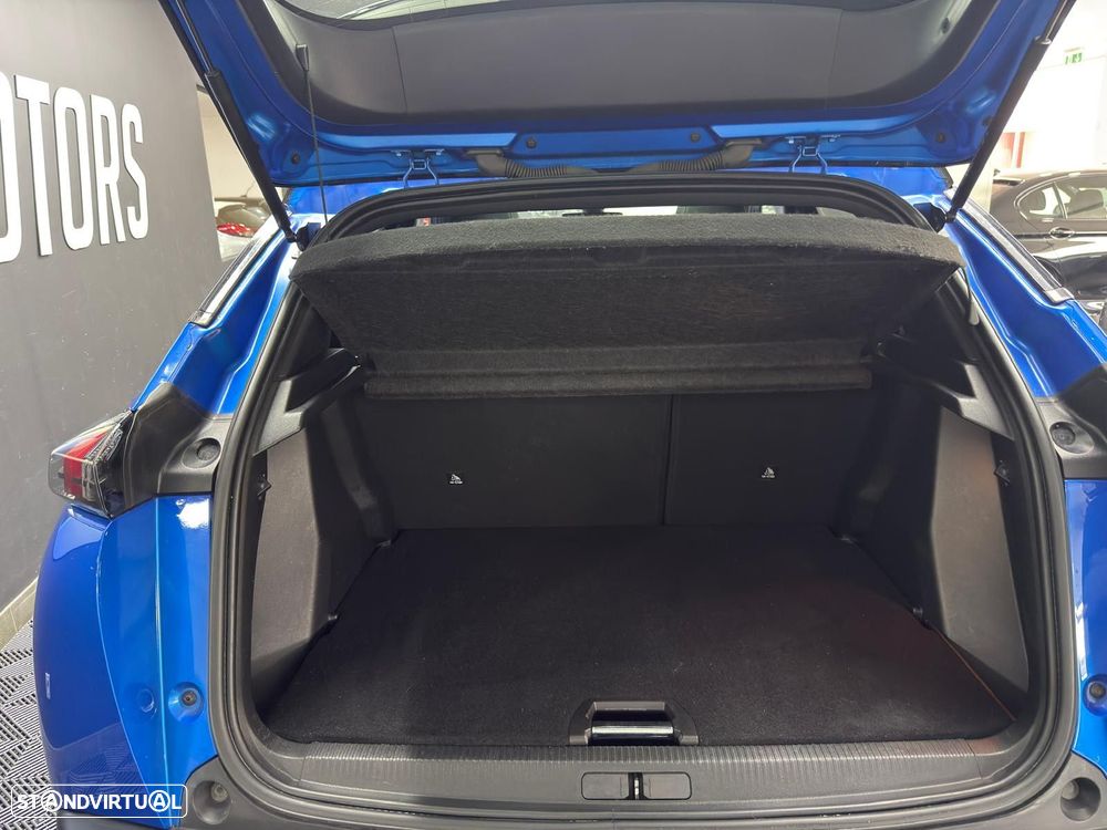 Peugeot 2008 1.2 PureTech GT Line EAT8 - 12