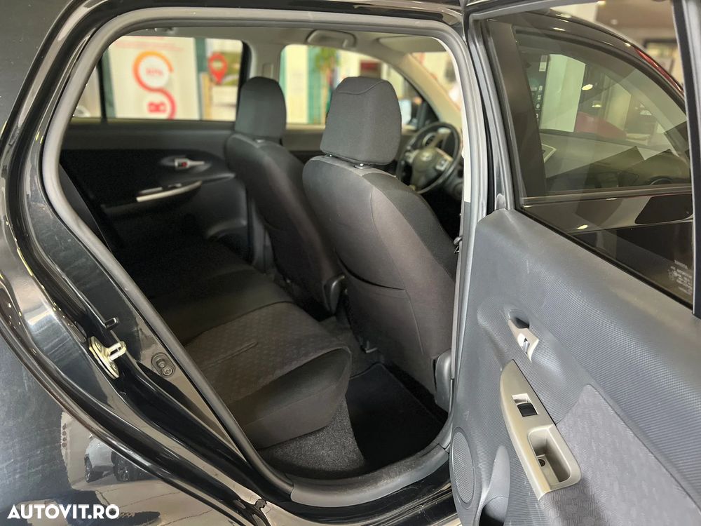 Toyota Urban Cruiser 1.4 D-4D 4x4 Trek+ - 25