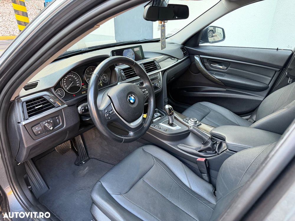 BMW Seria 3 - 36