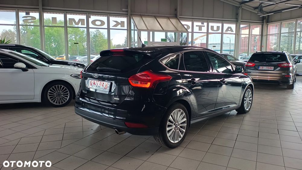 Ford Focus 1.5 EcoBoost Titanium ASS - 17
