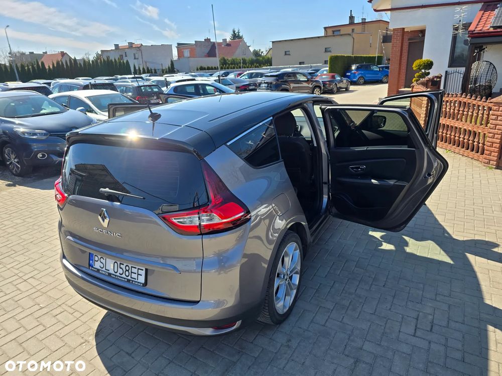Renault Grand Scenic - 39