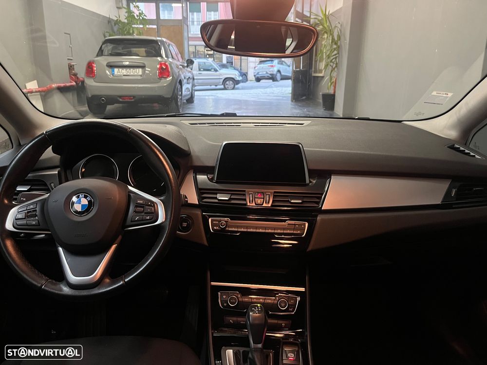 BMW 225xe Active Tourer Advantage - 20