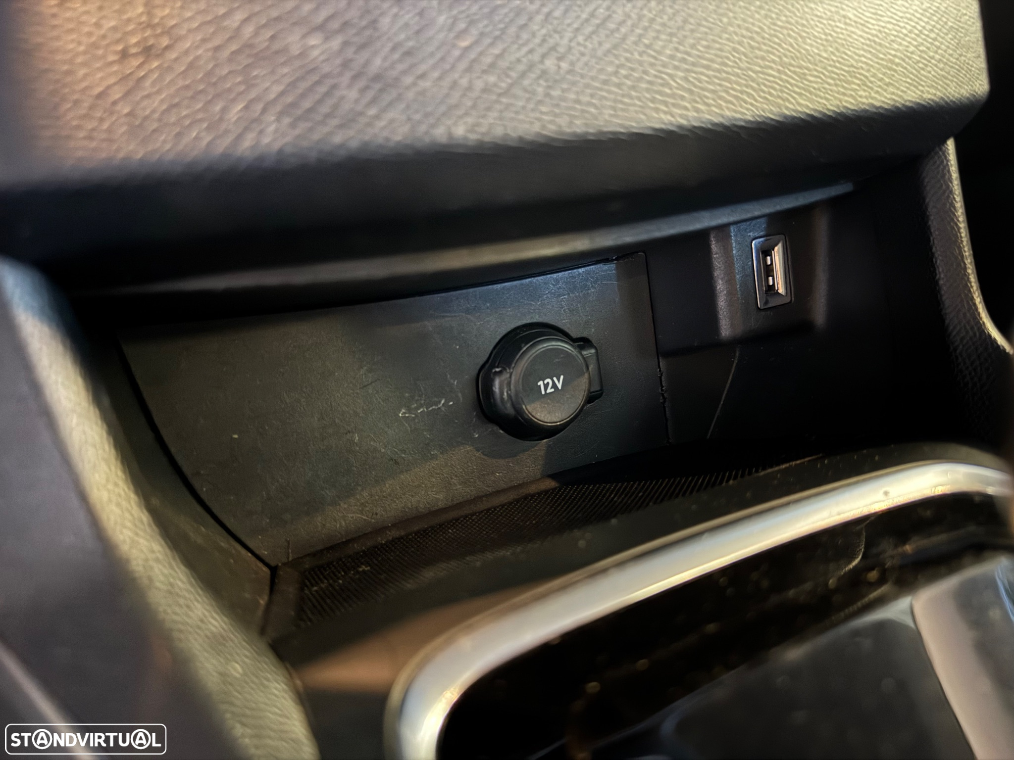 Peugeot 308 SW BlueHDi 130 EAT8 Style - 16
