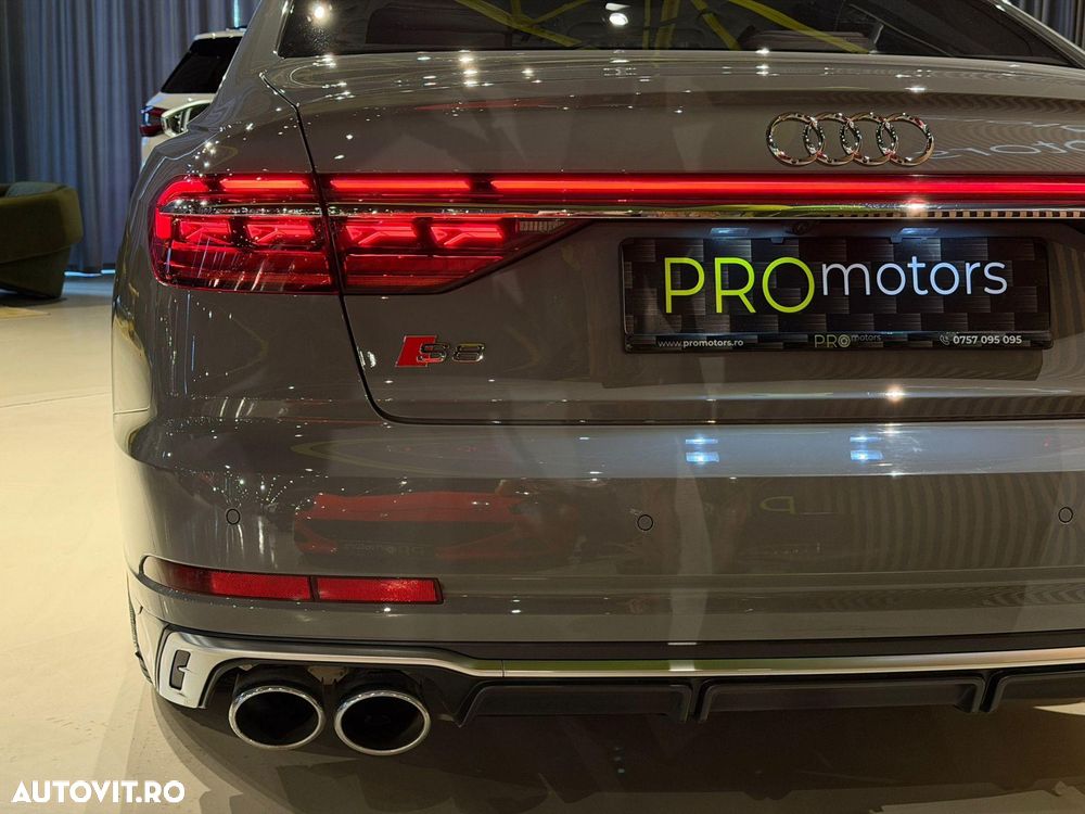 Audi S8 PI quattro Tiptronic MHEV - 22