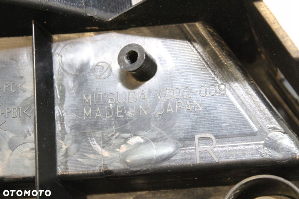 SUBARU IMPREZA II KOMBI LAMPA PRAWA TYŁ TYLNA - 13