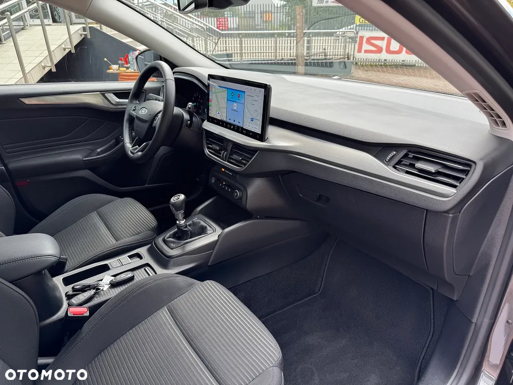 Ford Focus 1.0 EcoBoost Titanium - 21