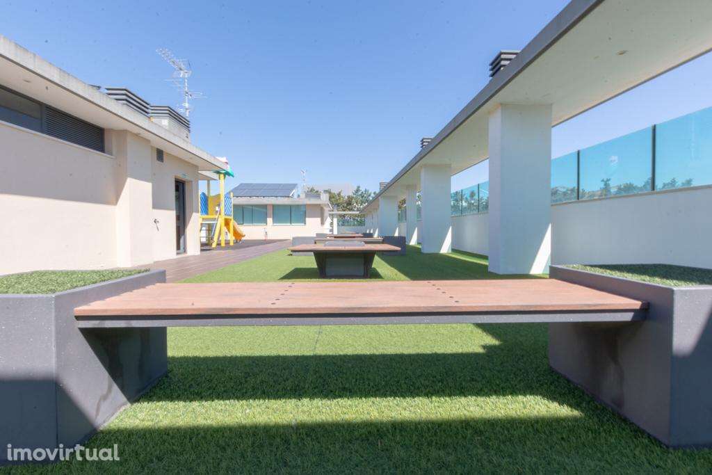 T4 Ultra Premium em Condomínio Privado – Disponível Brevemente - Grande imagem: 3/33