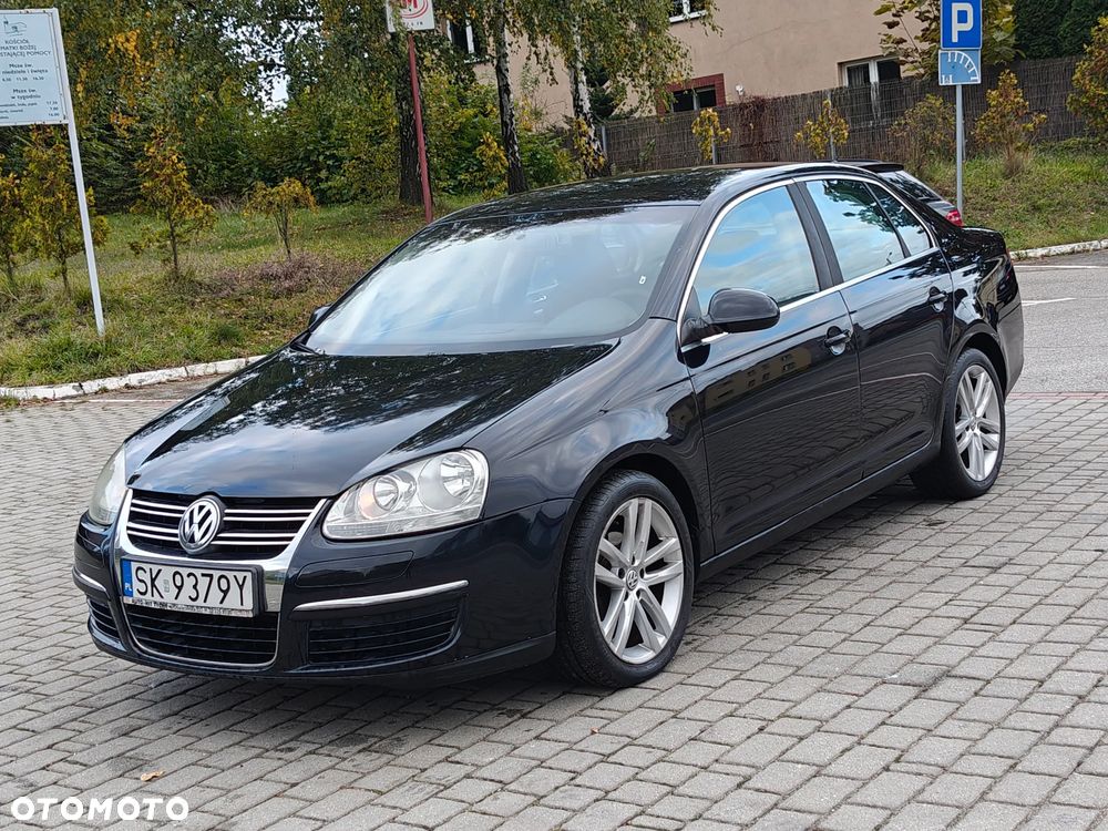 Volkswagen Jetta 1.9 TDI Comfortline - 26