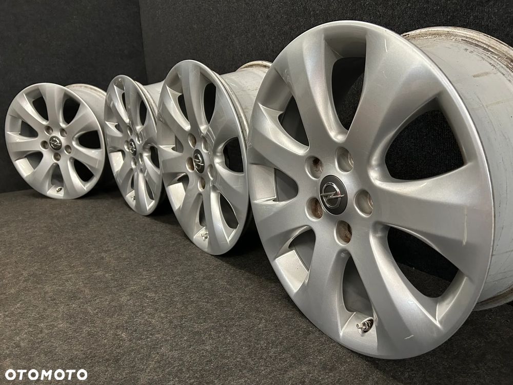 Alufelgi Opel Astra J, Zafira C, Insignia B 17 cali 5x115 4szt. ładne! - 2