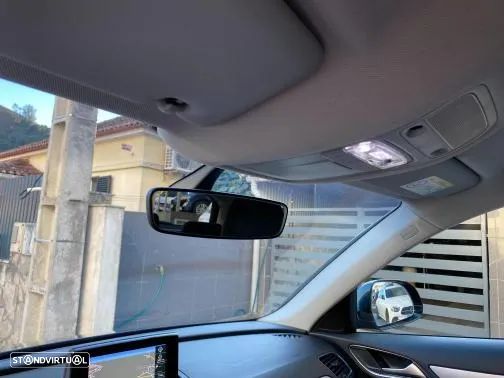 Audi Q3 2.0 TDI S tronic design - 34