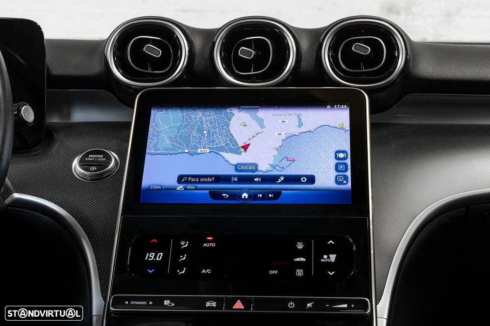 Mercedes-Benz C 200 - 21