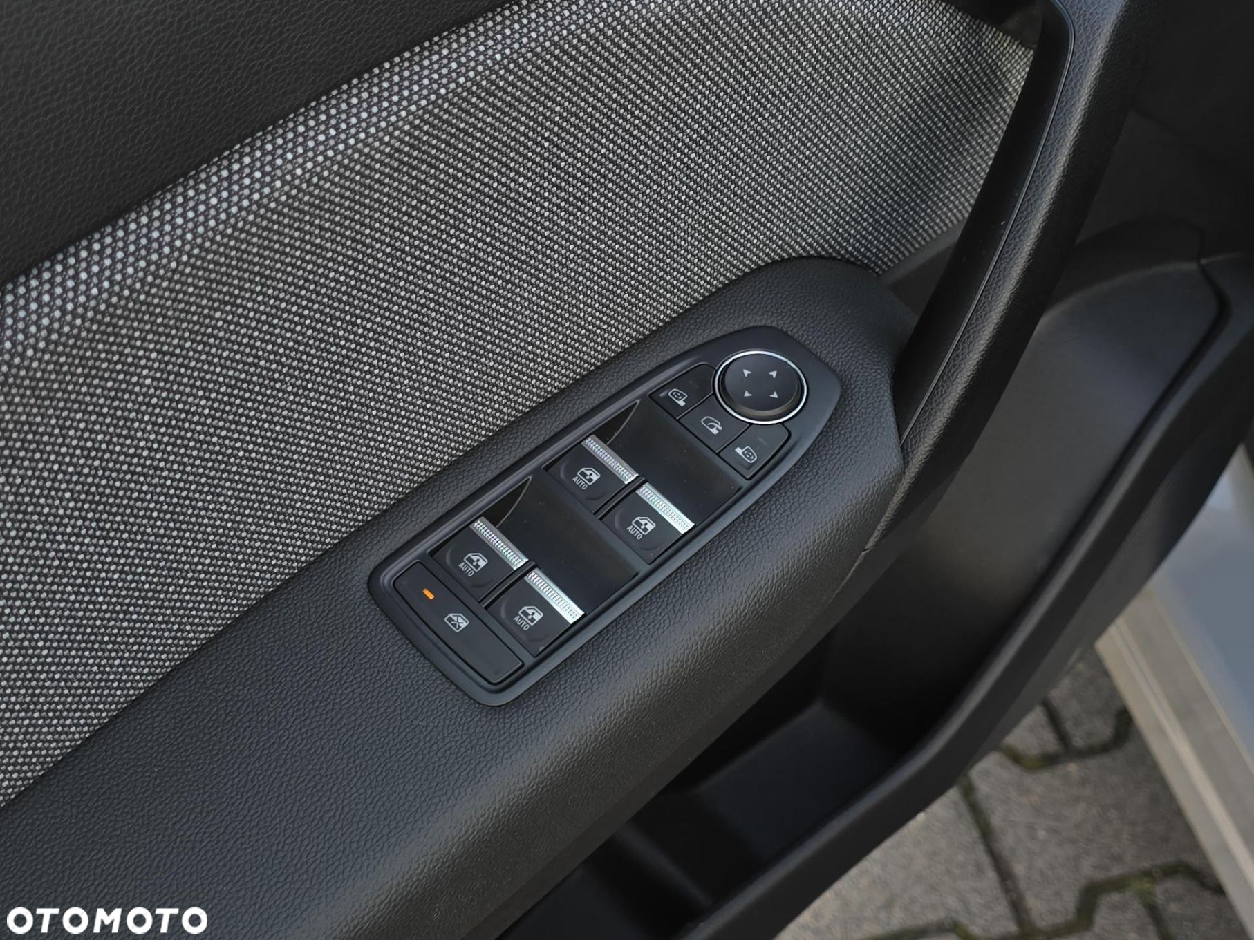Renault Symbioz 1.6 E-Tech Full Hybrid 145 Techno - 12