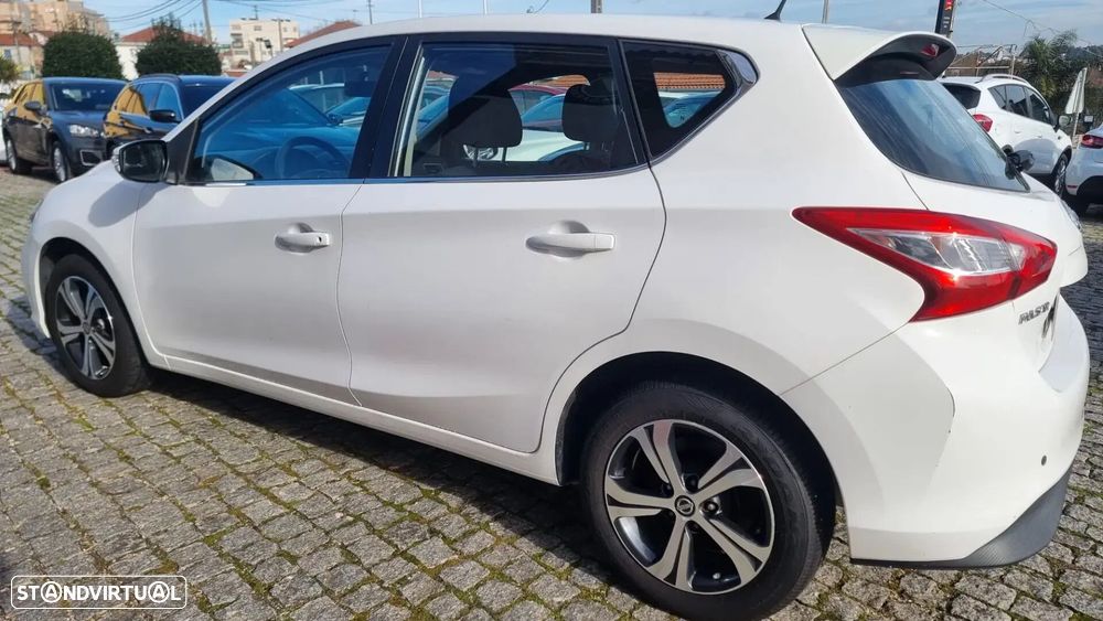 Nissan Pulsar - 3