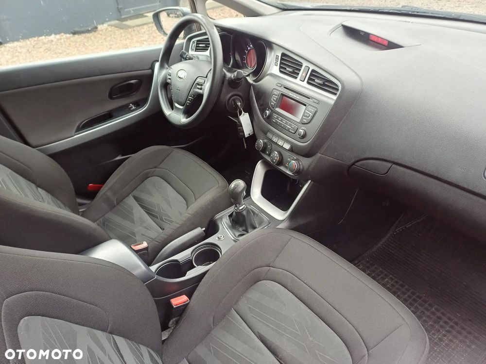Kia Ceed Cee'd 1.4 L - 7