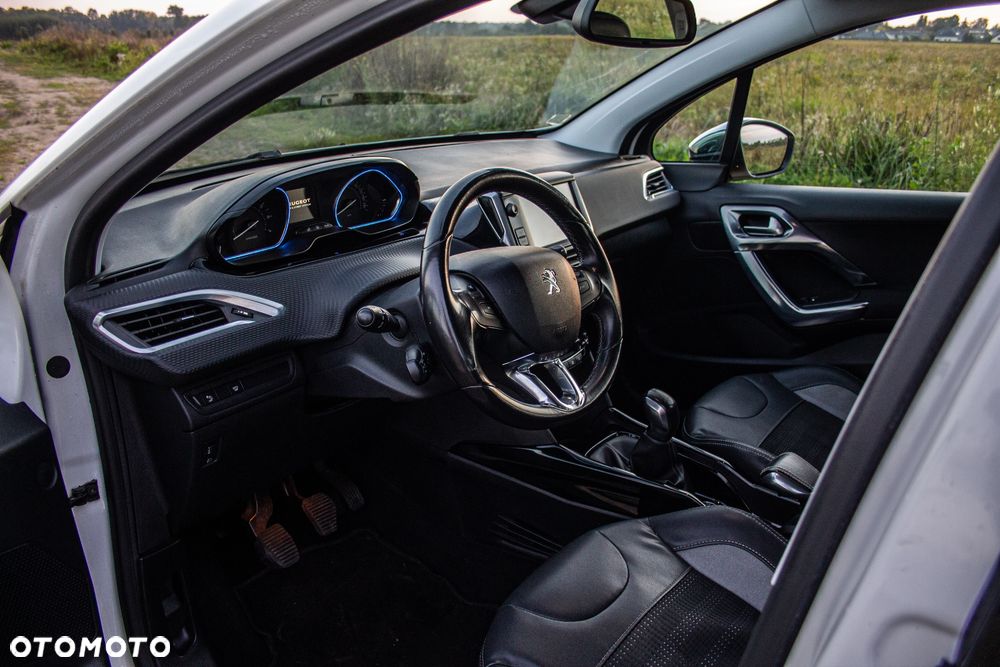 Peugeot 2008 PureTech 110 Stop&Start Allure - 10