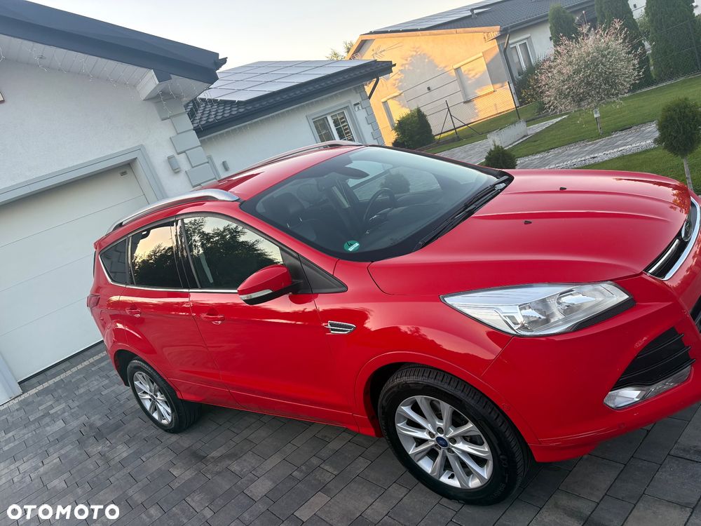 Ford Kuga 2.0 TDCi 2x4 Titanium - 27