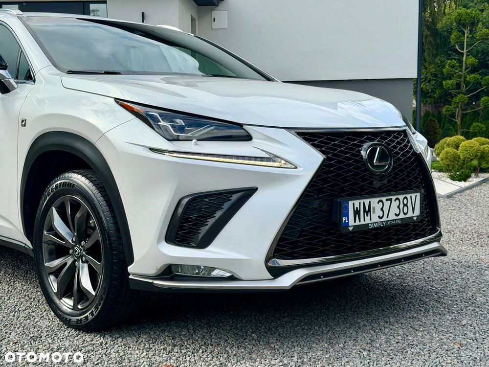 Lexus NX 300 F Sport AWD - 10