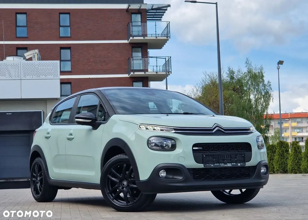 Citroën C3 Pure Tech (VTi) 82 Exclusive - 1
