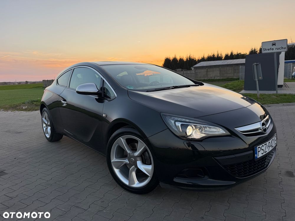 Opel Astra 1.4 Turbo - 1