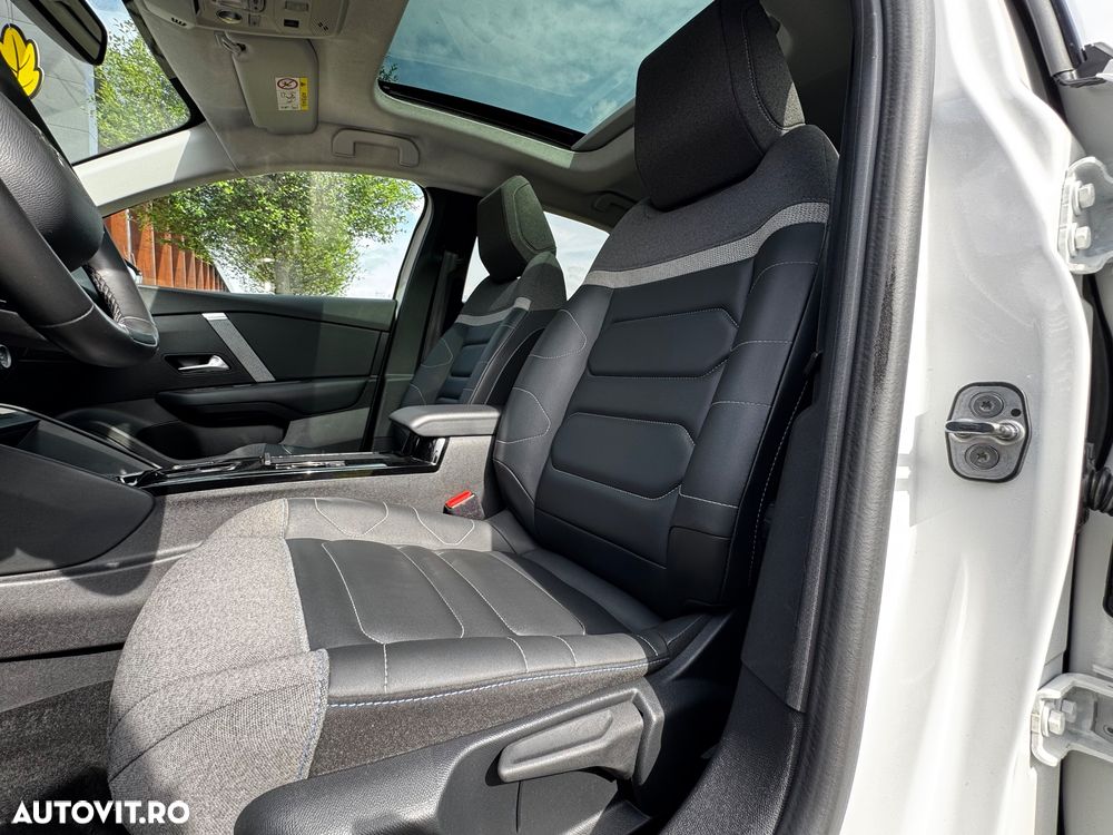 Citroën C4 PureTech 130 Stop&Start EAT8 SHINE - 21