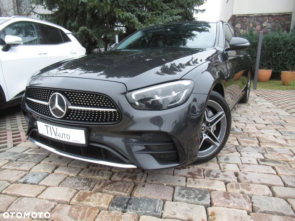 Mercedes-Benz Klasa E 220 d 4-Matic AMG - 2