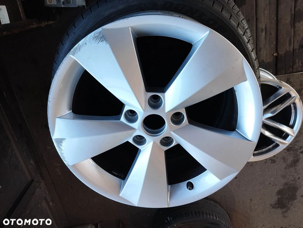 SKODA KODIAQ FELGA ALU 5X112 6,5 X 17 ET38 565 601025 - 1