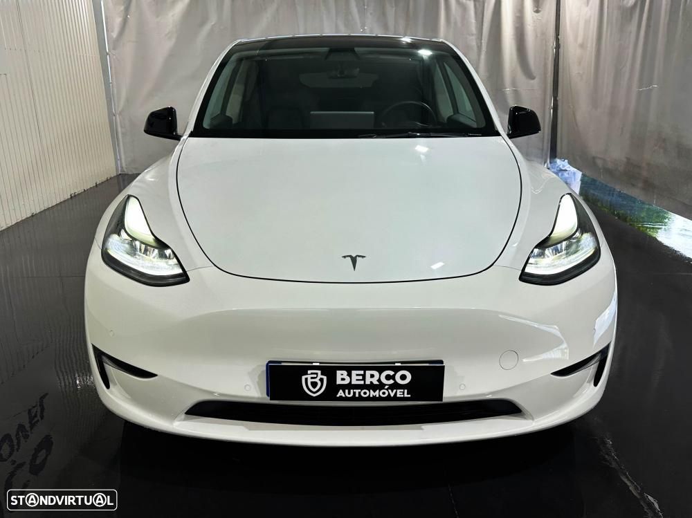 Tesla Model Y Long Range Dual Motor AWD - 3