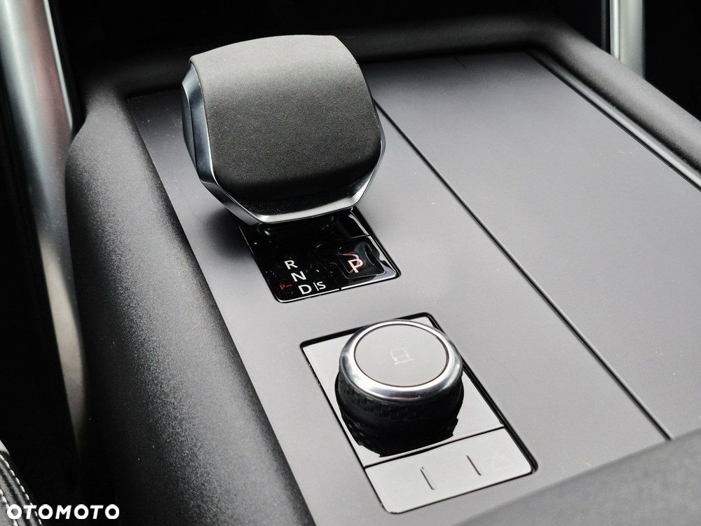Land Rover Discovery 3.0 D250 mHEV R-Dynamic S - 35