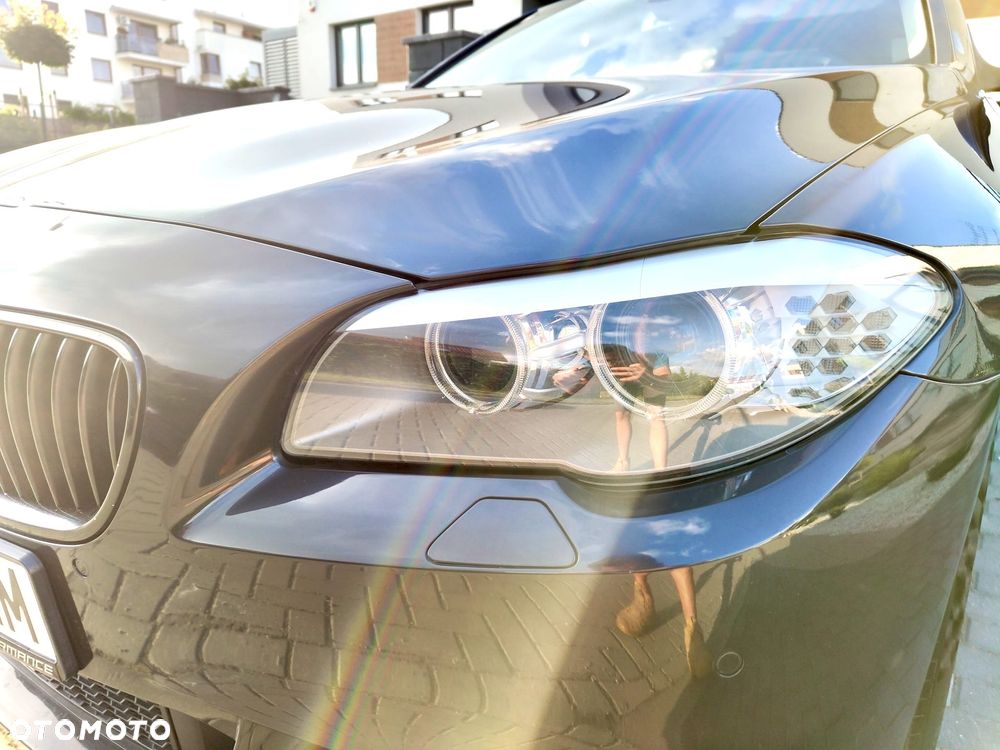 BMW Seria 5 528i xDrive - 5