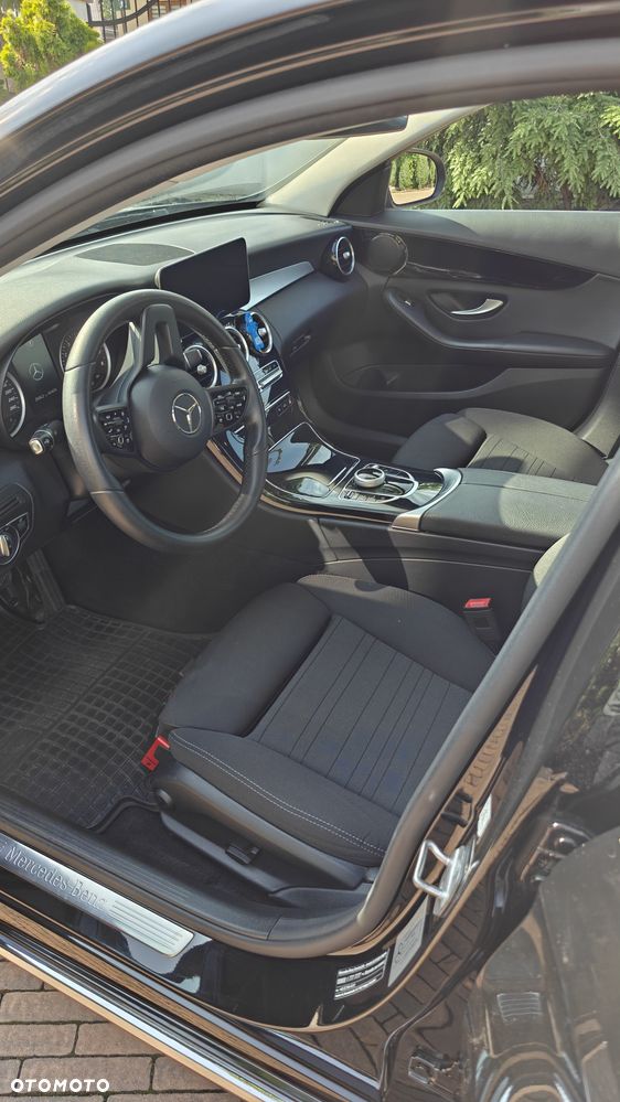 Mercedes-Benz Klasa C 160 Business Edition 9G-TRONIC - 9
