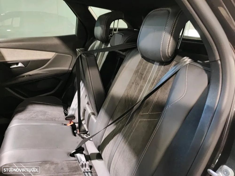 Peugeot 3008 1.5 BlueHDi GT EAT8 - 9