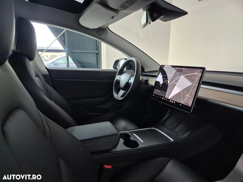Tesla Model 3 Standard Reichweite Plus Hinterradantrieb - 9